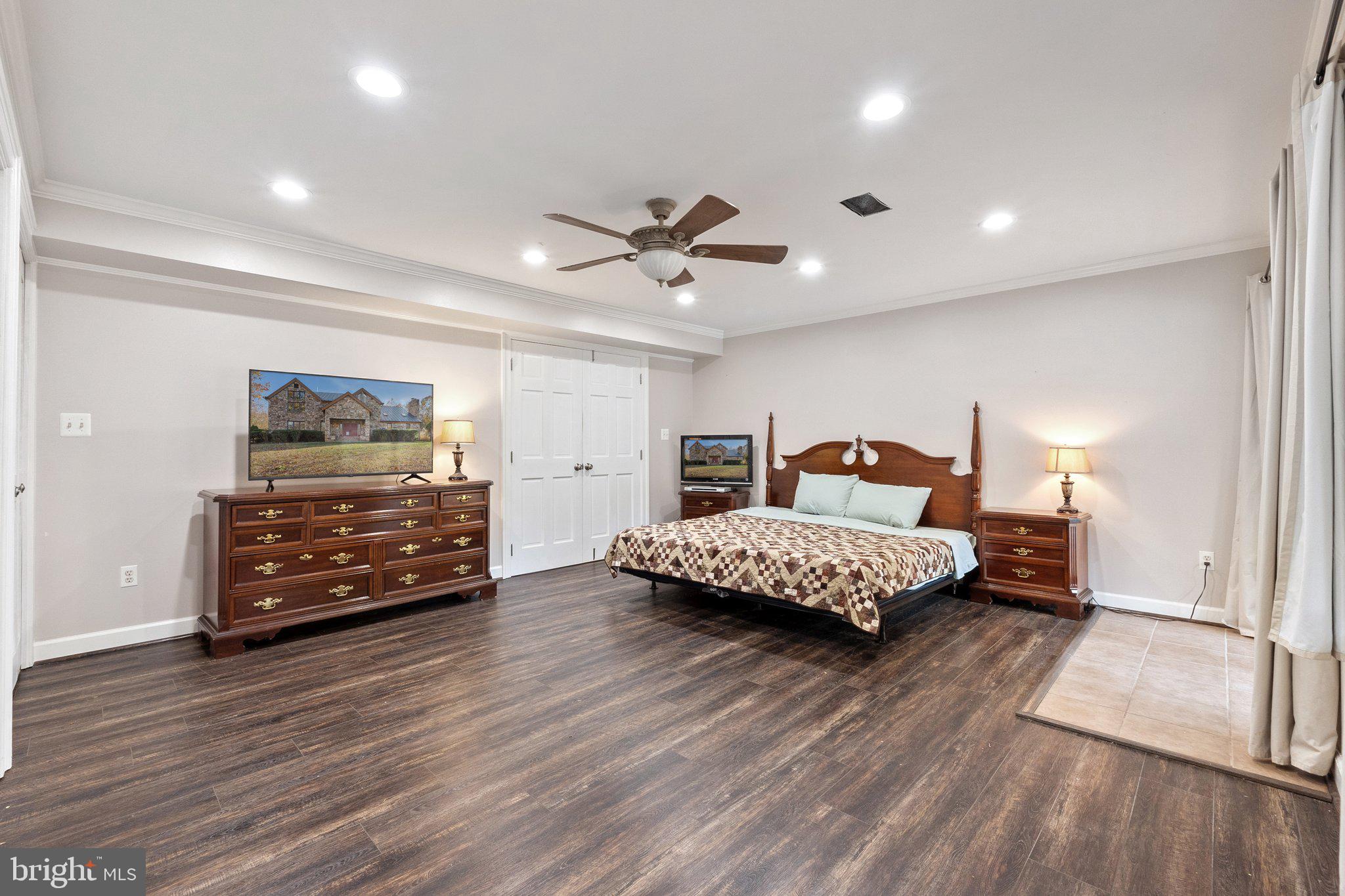 13167 CREST HILL ROAD