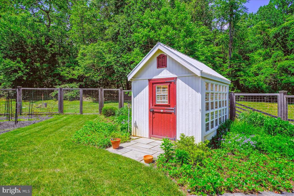 16 WHIPPOORWILL LANE