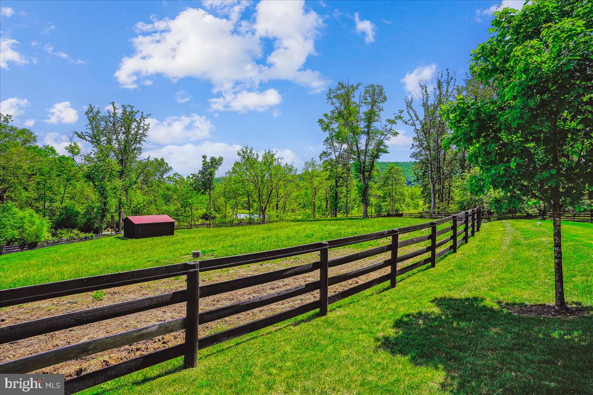 16 WHIPPOORWILL LANE