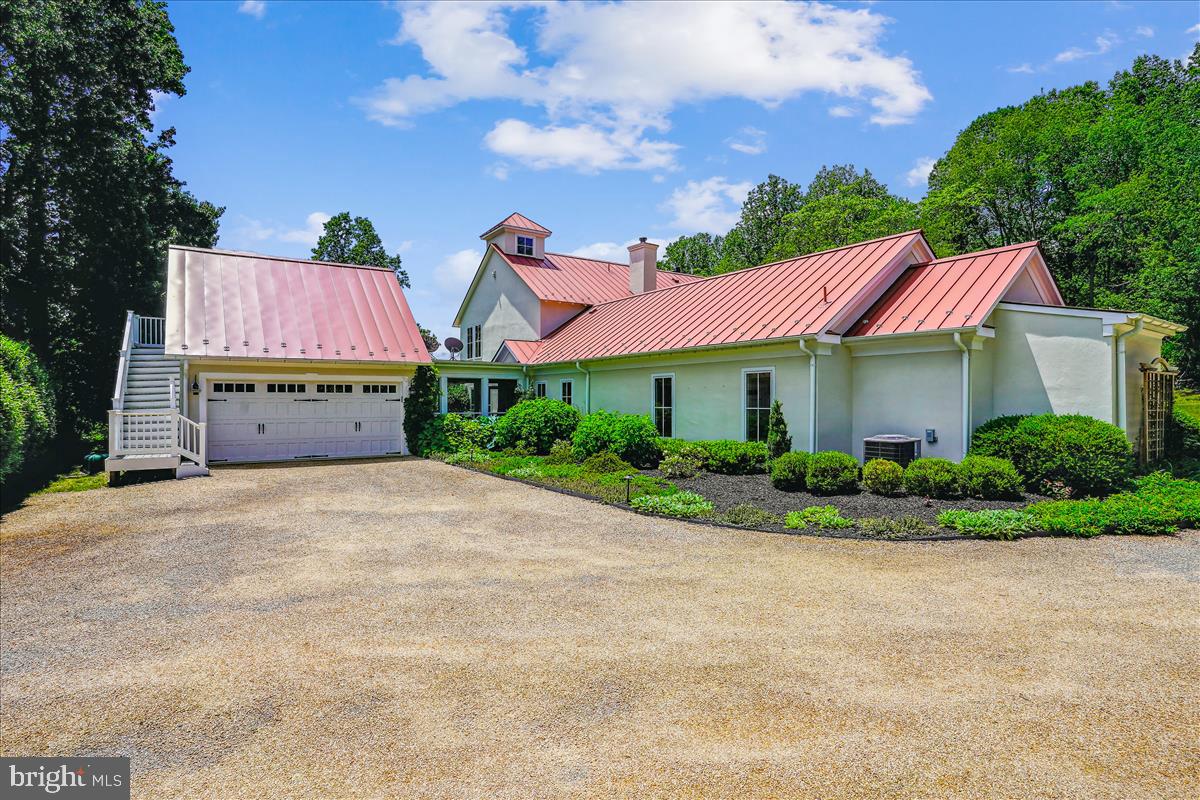 16 WHIPPOORWILL LANE