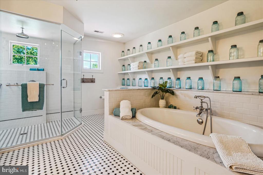 16 WHIPPOORWILL LANE