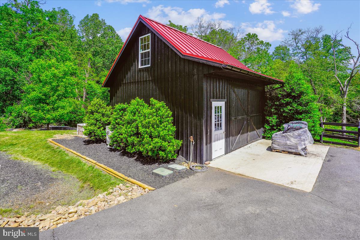 16 WHIPPOORWILL LANE