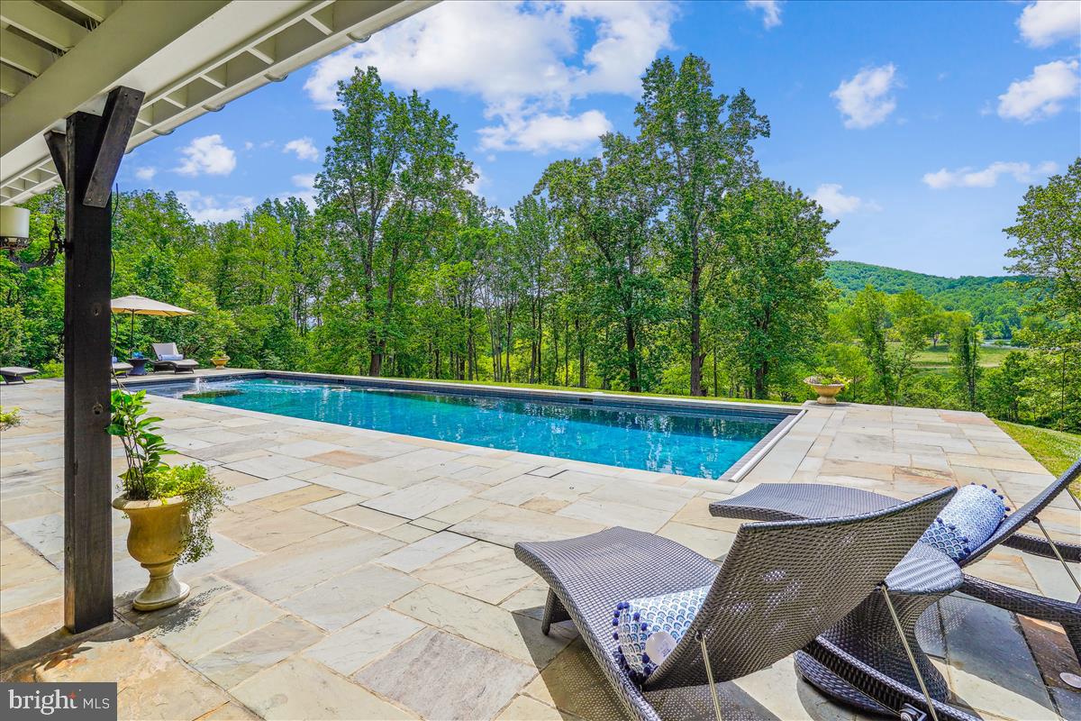 16 WHIPPOORWILL LANE