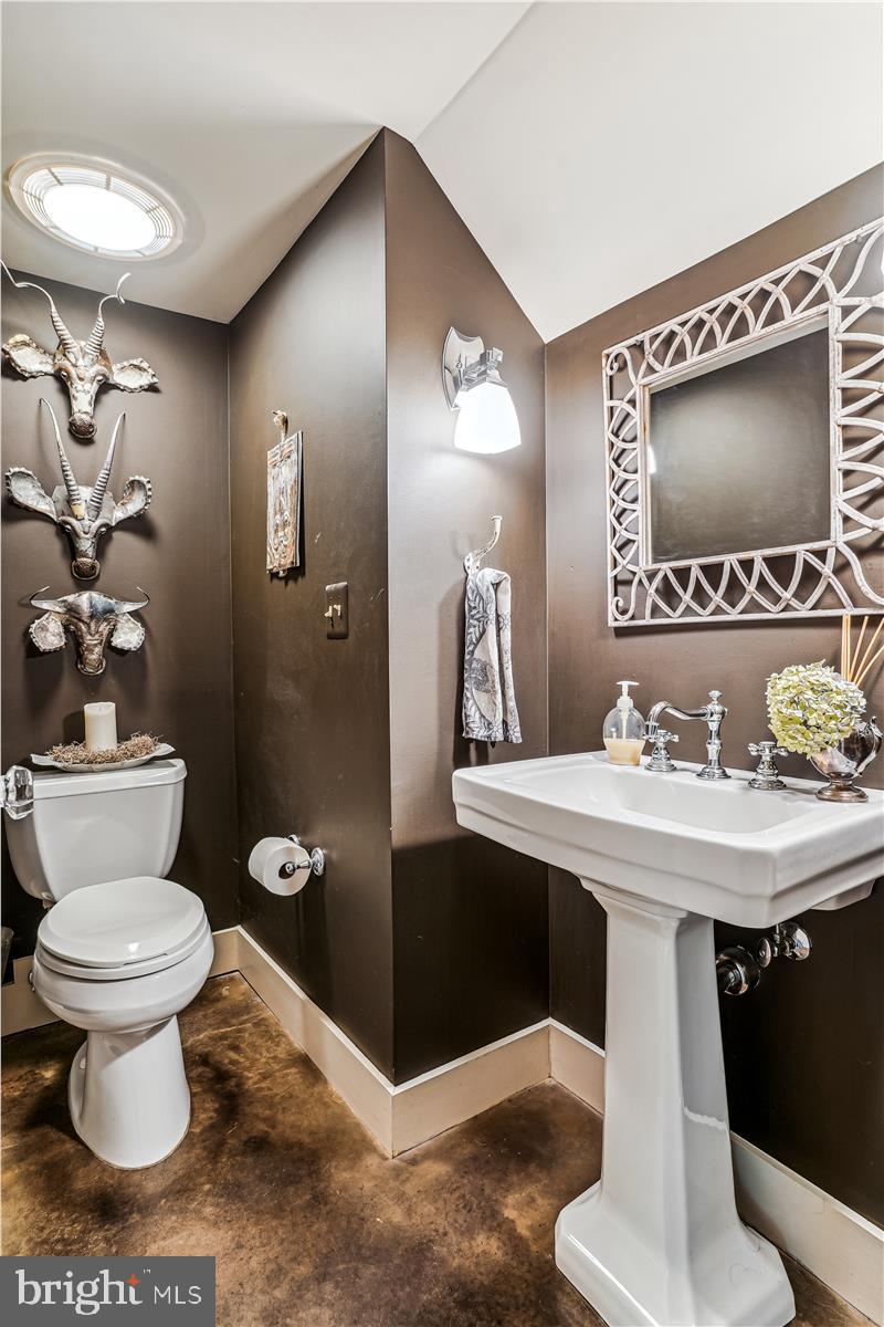 16 WHIPPOORWILL LANE