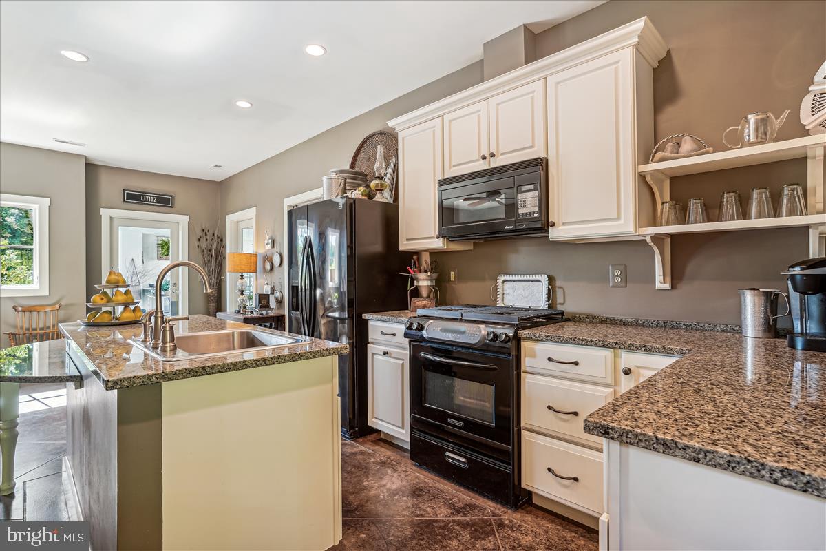 16 WHIPPOORWILL LANE