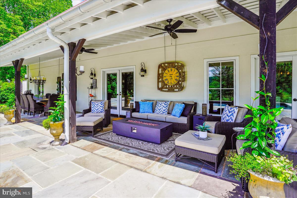 16 WHIPPOORWILL LANE