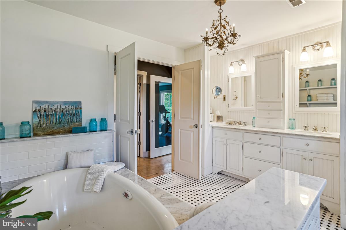 16 WHIPPOORWILL LANE