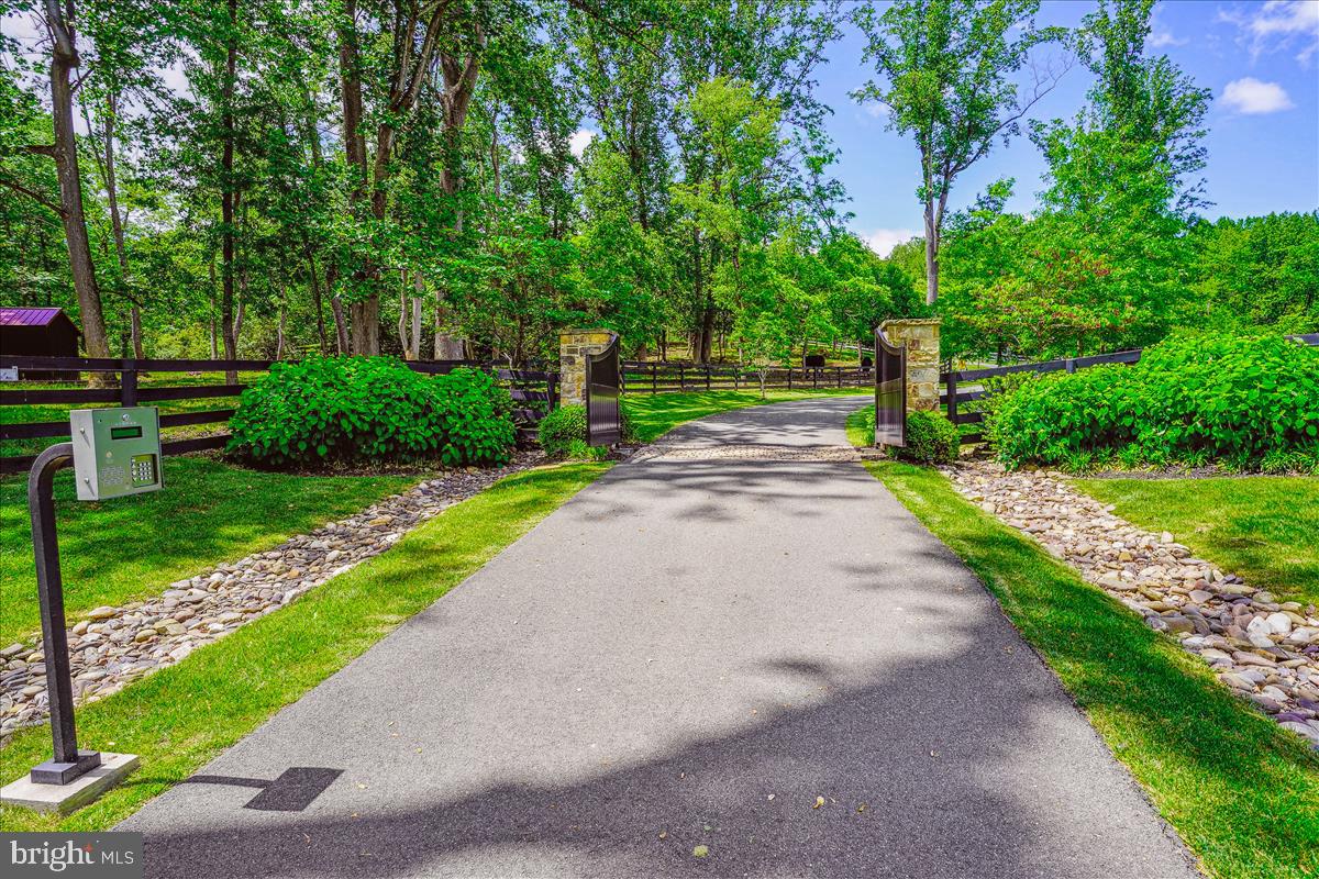 16 WHIPPOORWILL LANE