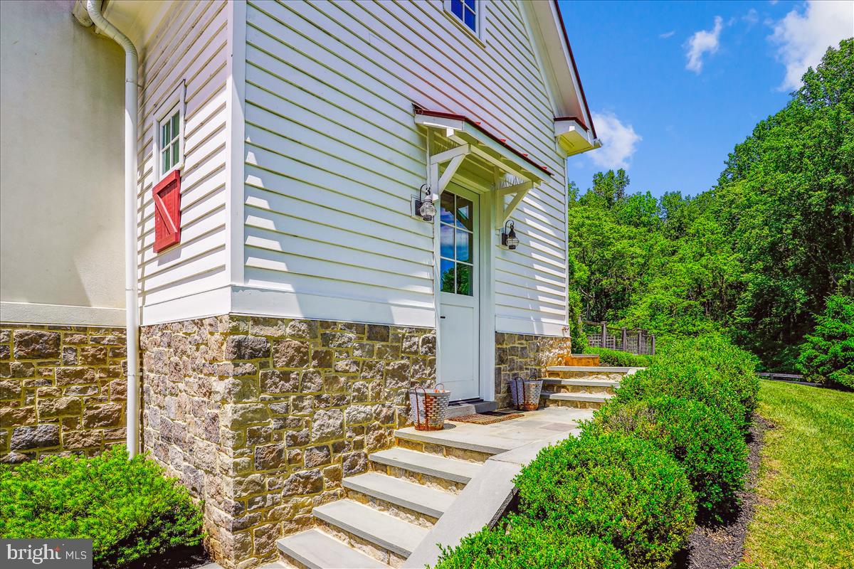 16 WHIPPOORWILL LANE