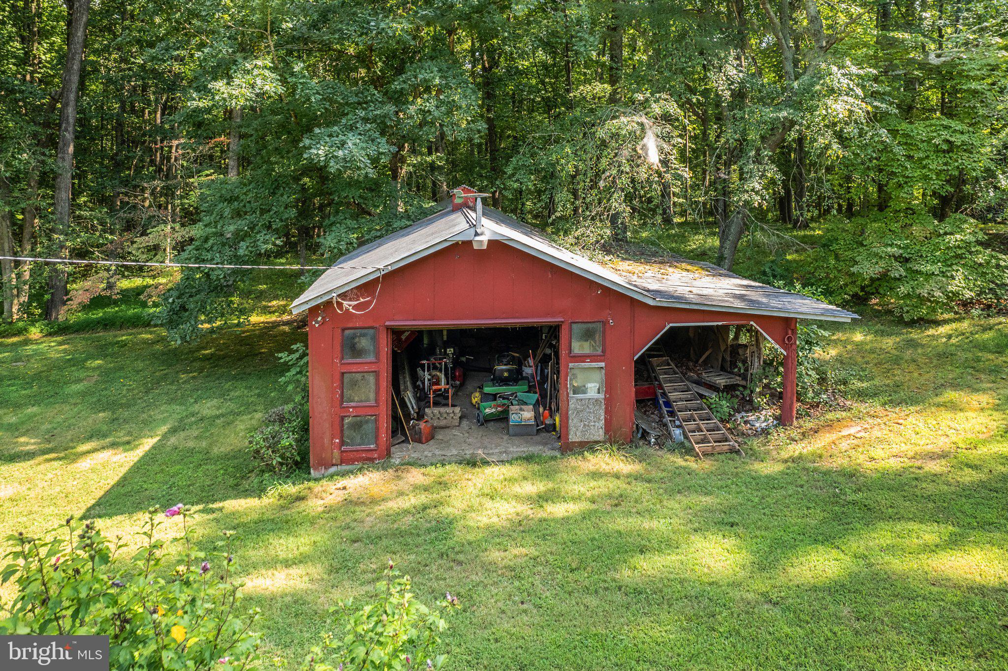 692 VIEWTOWN ROAD