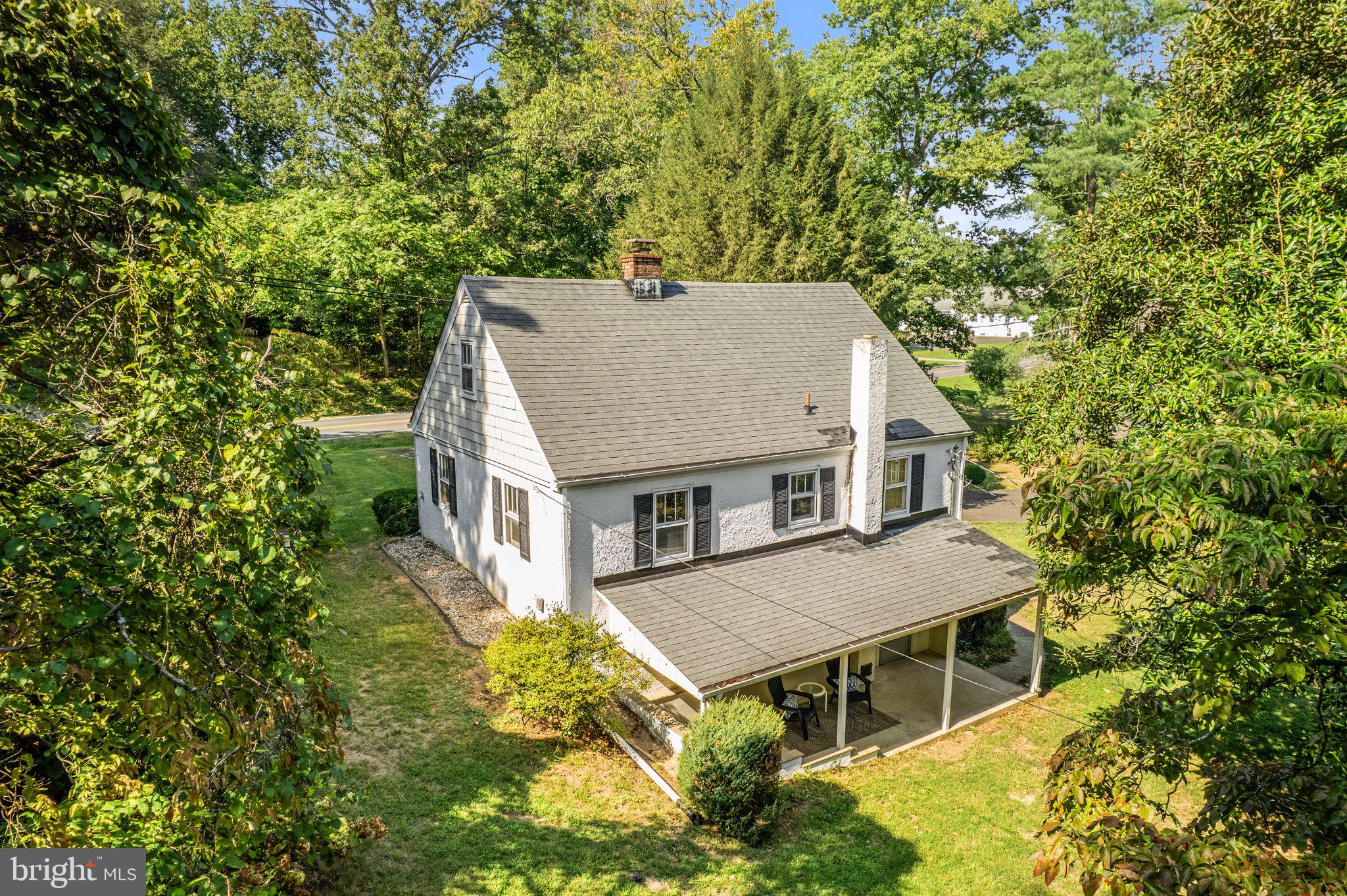 692 VIEWTOWN ROAD