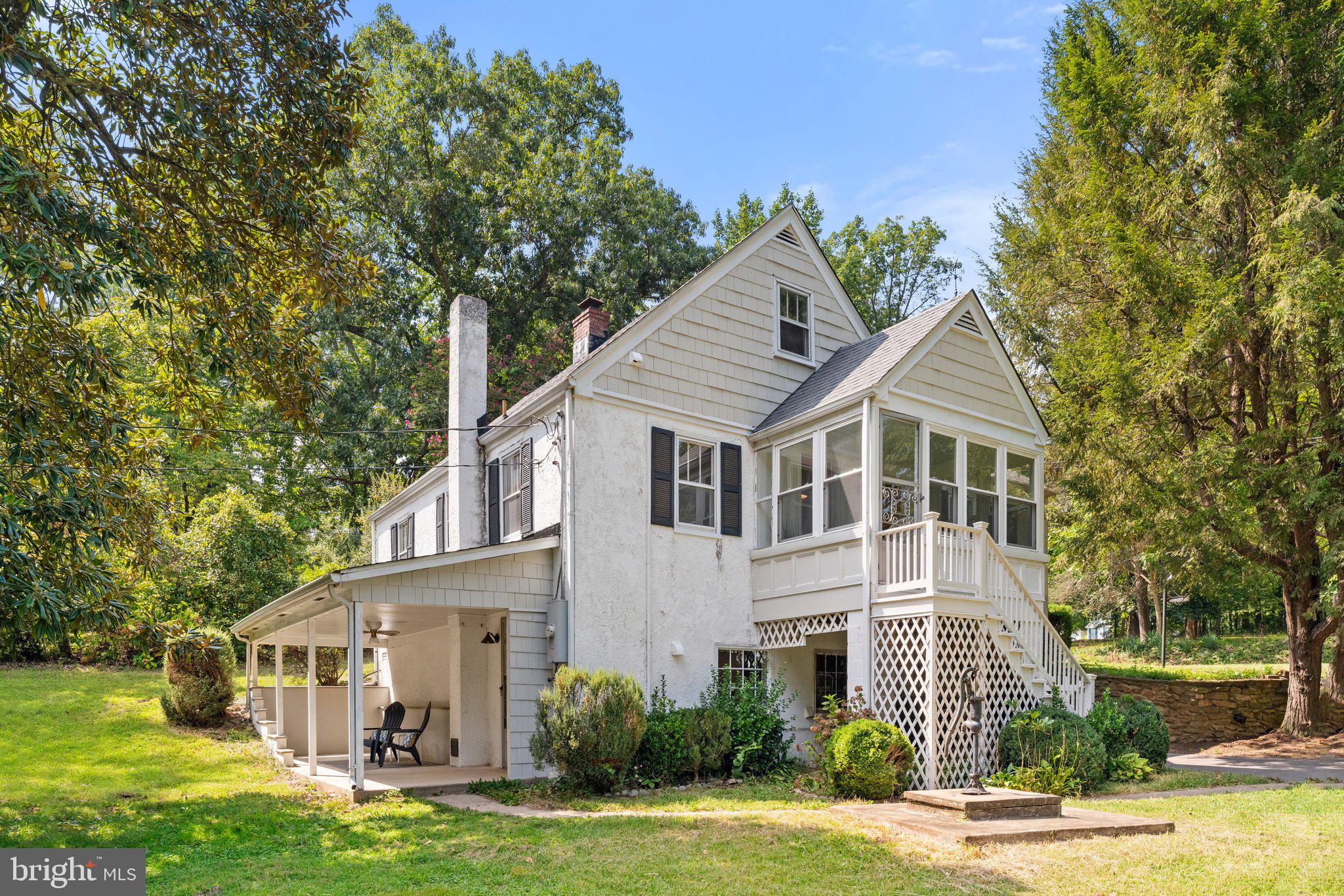 692 VIEWTOWN ROAD