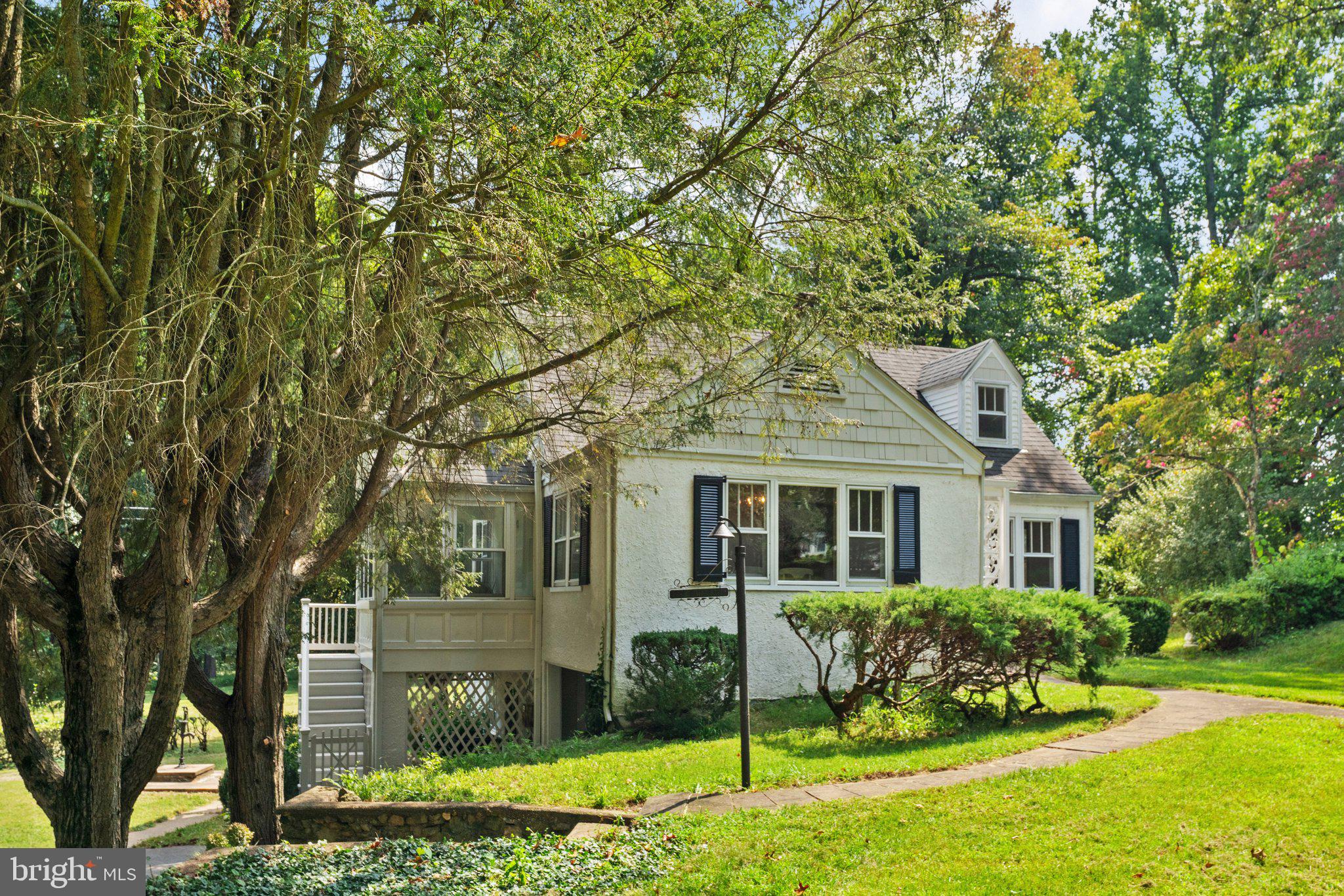 692 VIEWTOWN ROAD