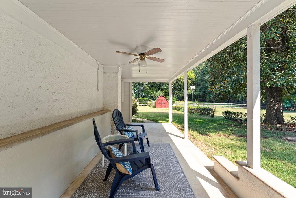 692 VIEWTOWN ROAD
