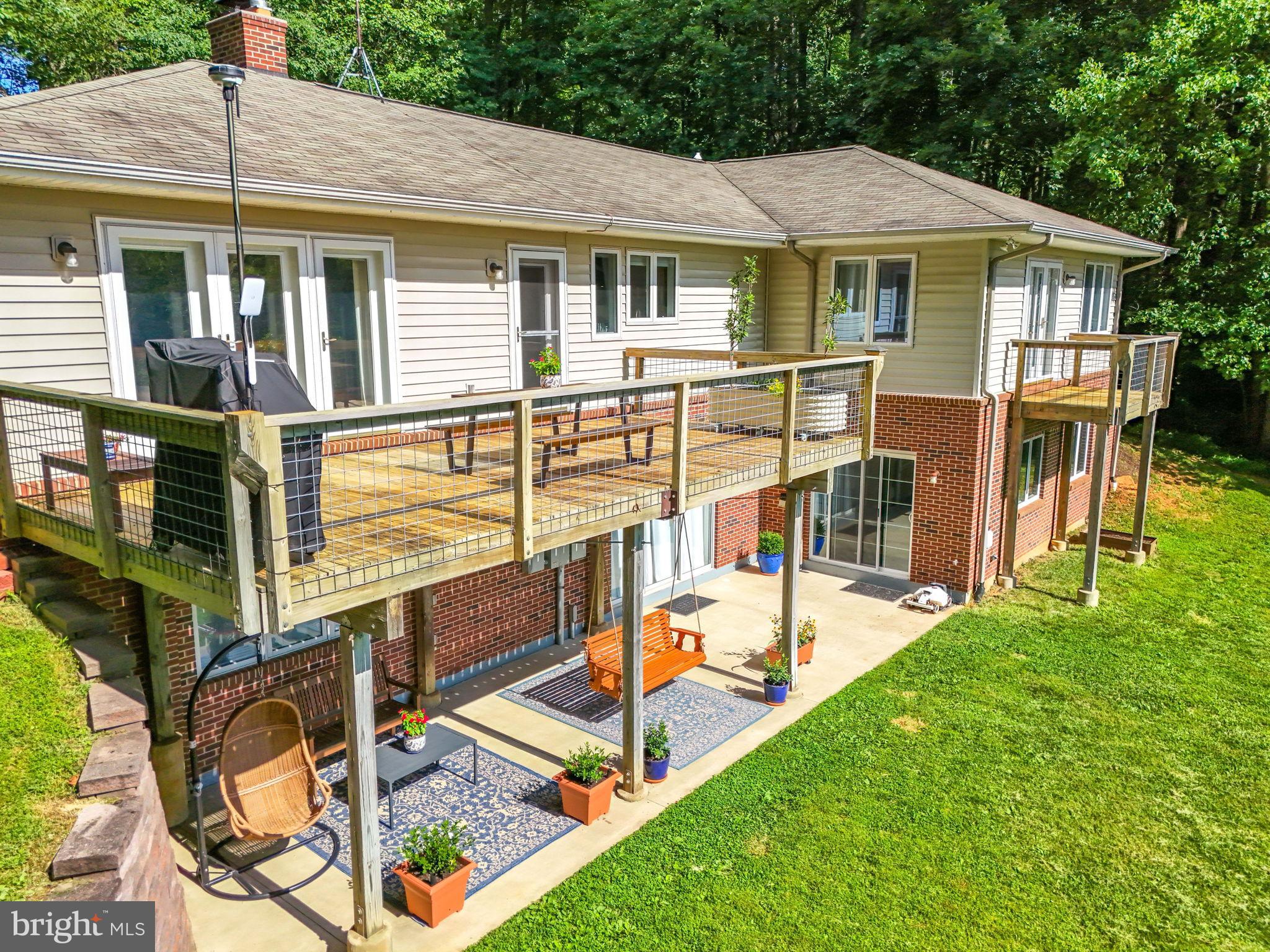 46 ROCK RIDGE LANE