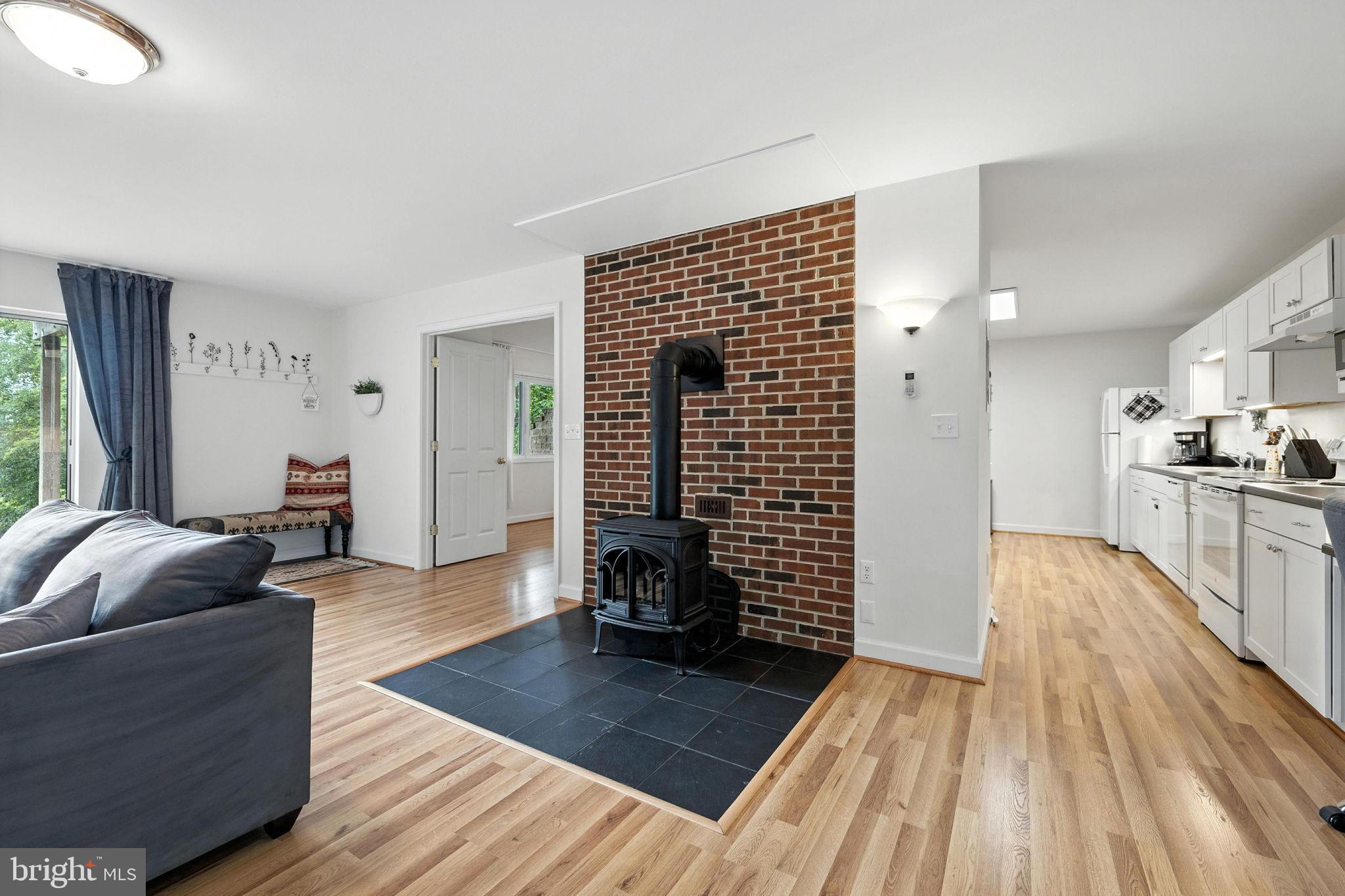 46 ROCK RIDGE LANE