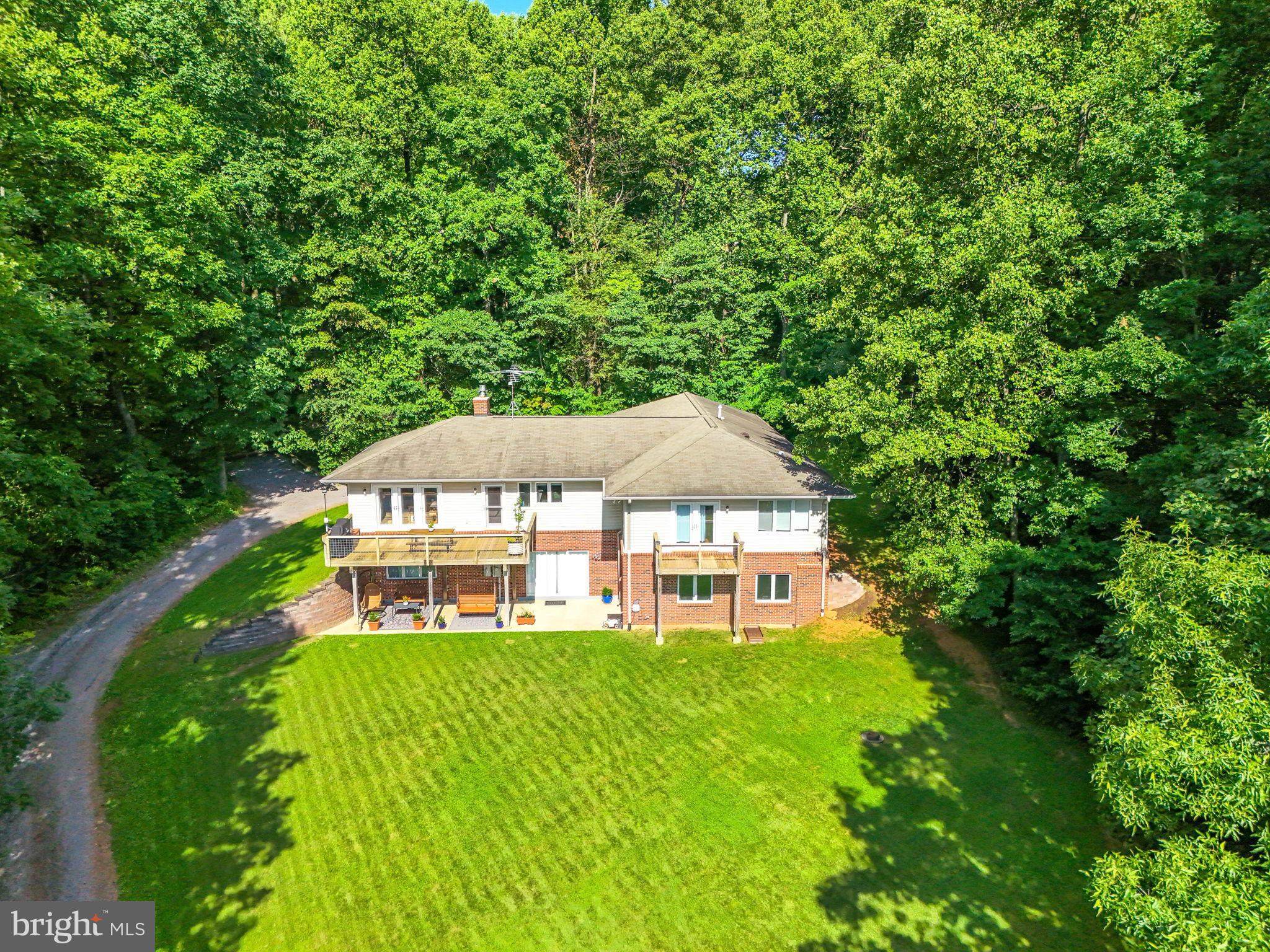 46 ROCK RIDGE LANE