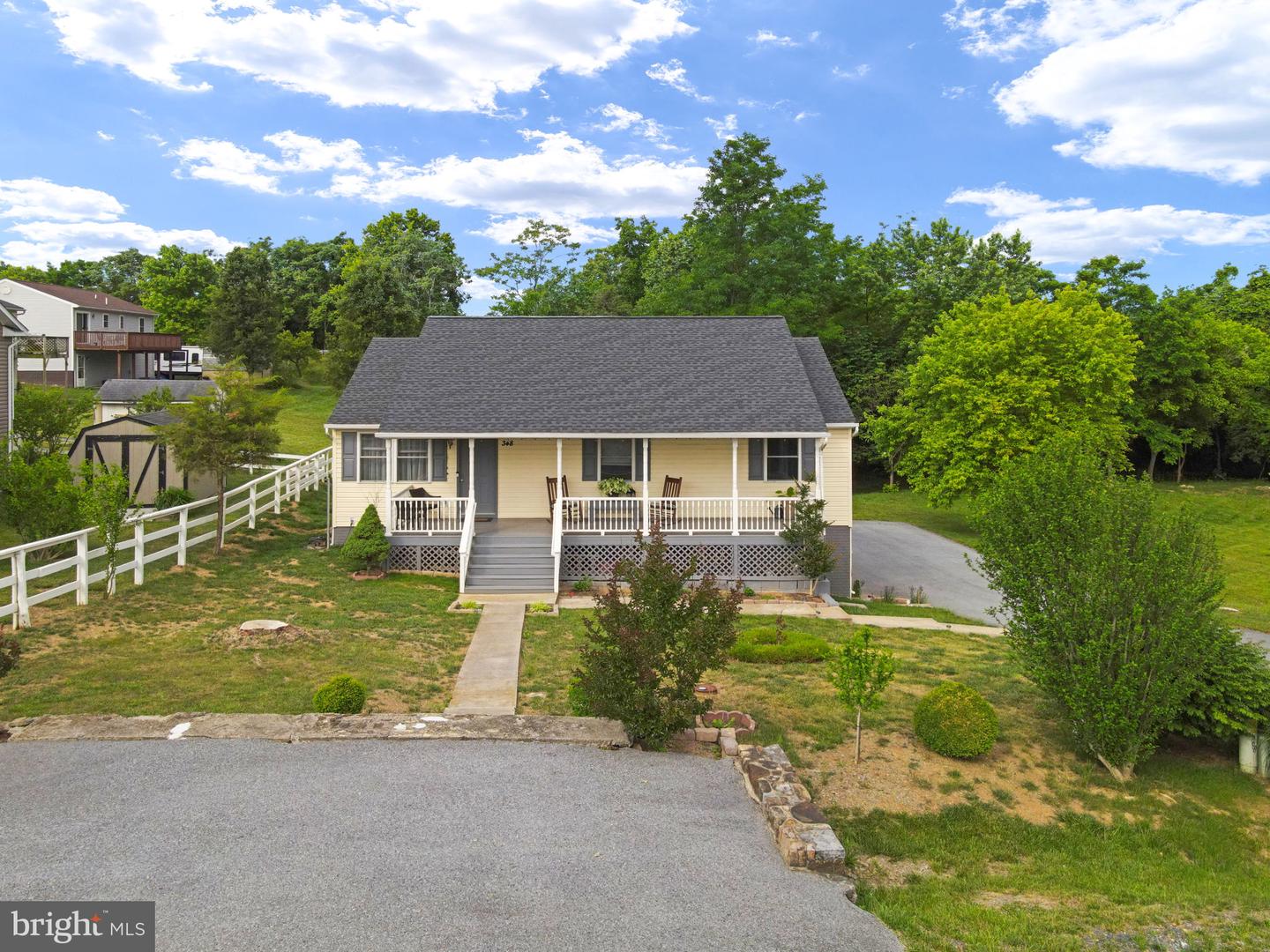 348 Wise AVENUE