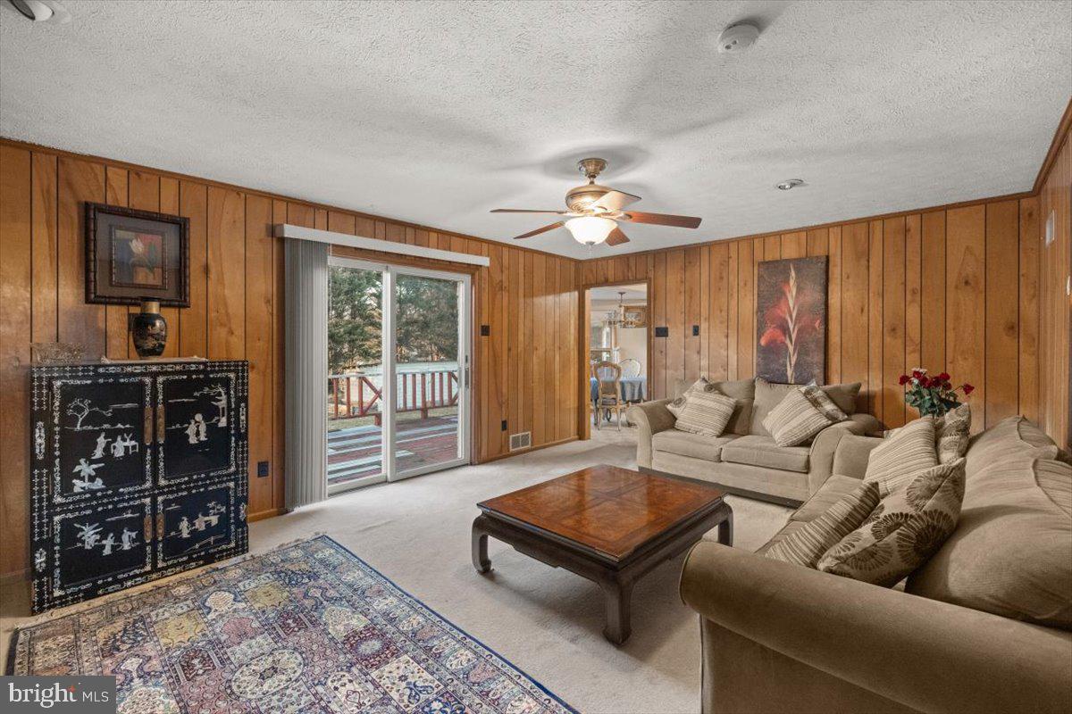 173 High View Dr