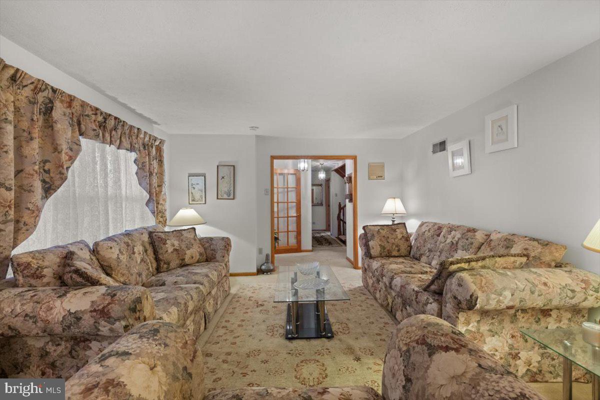 173 High View Dr
