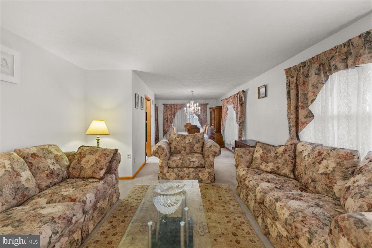 173 High View Dr