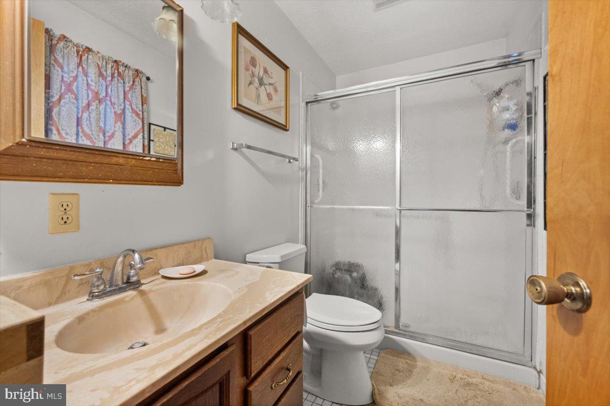 173 High View Dr