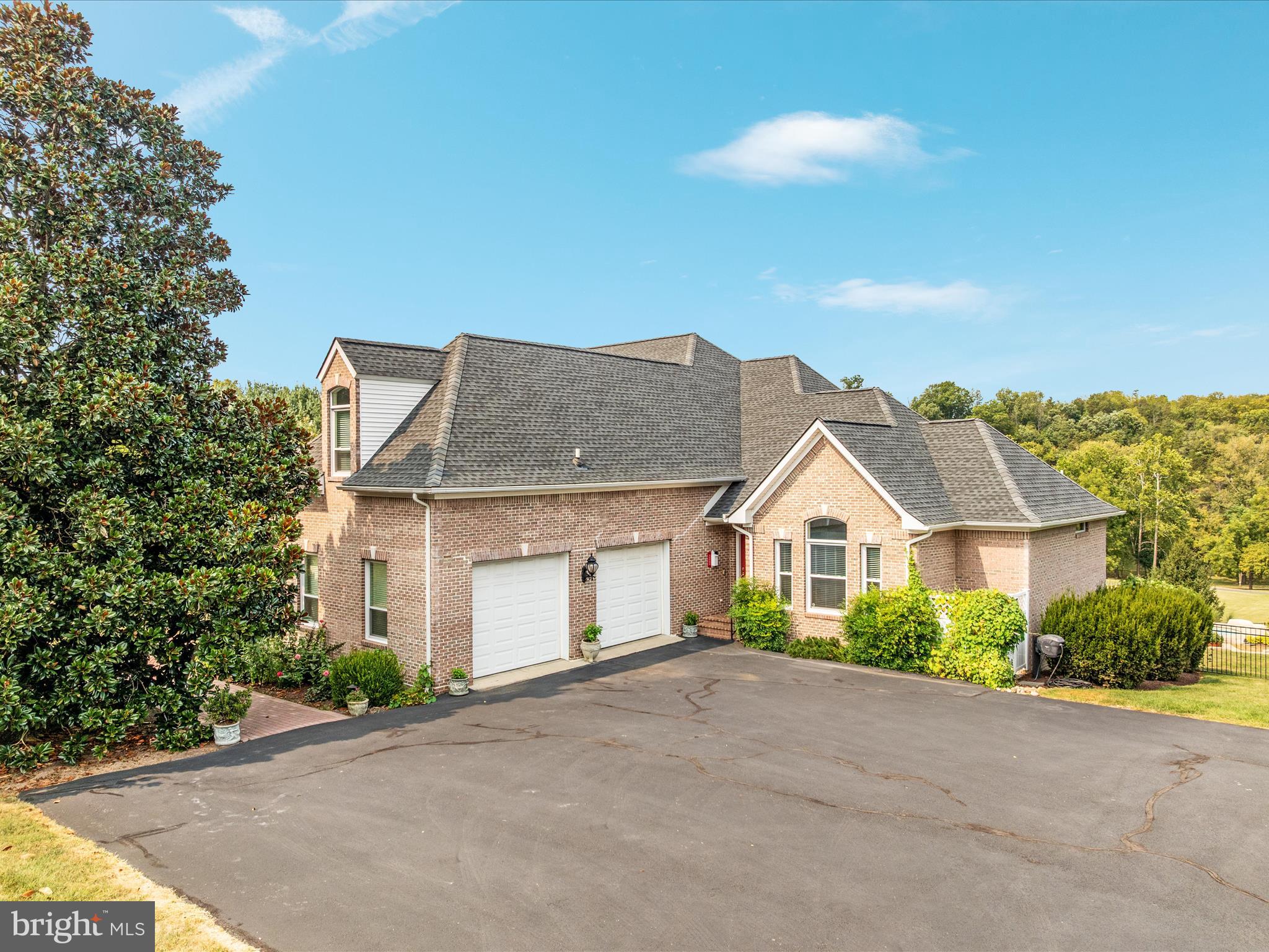 398 CLIFFSIDE DRIVE