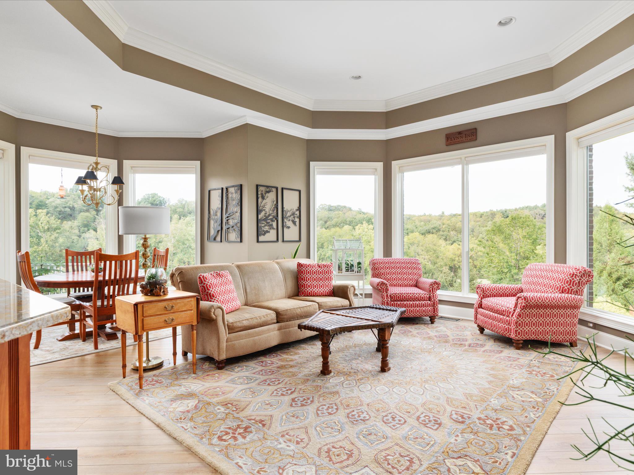 398 CLIFFSIDE DRIVE