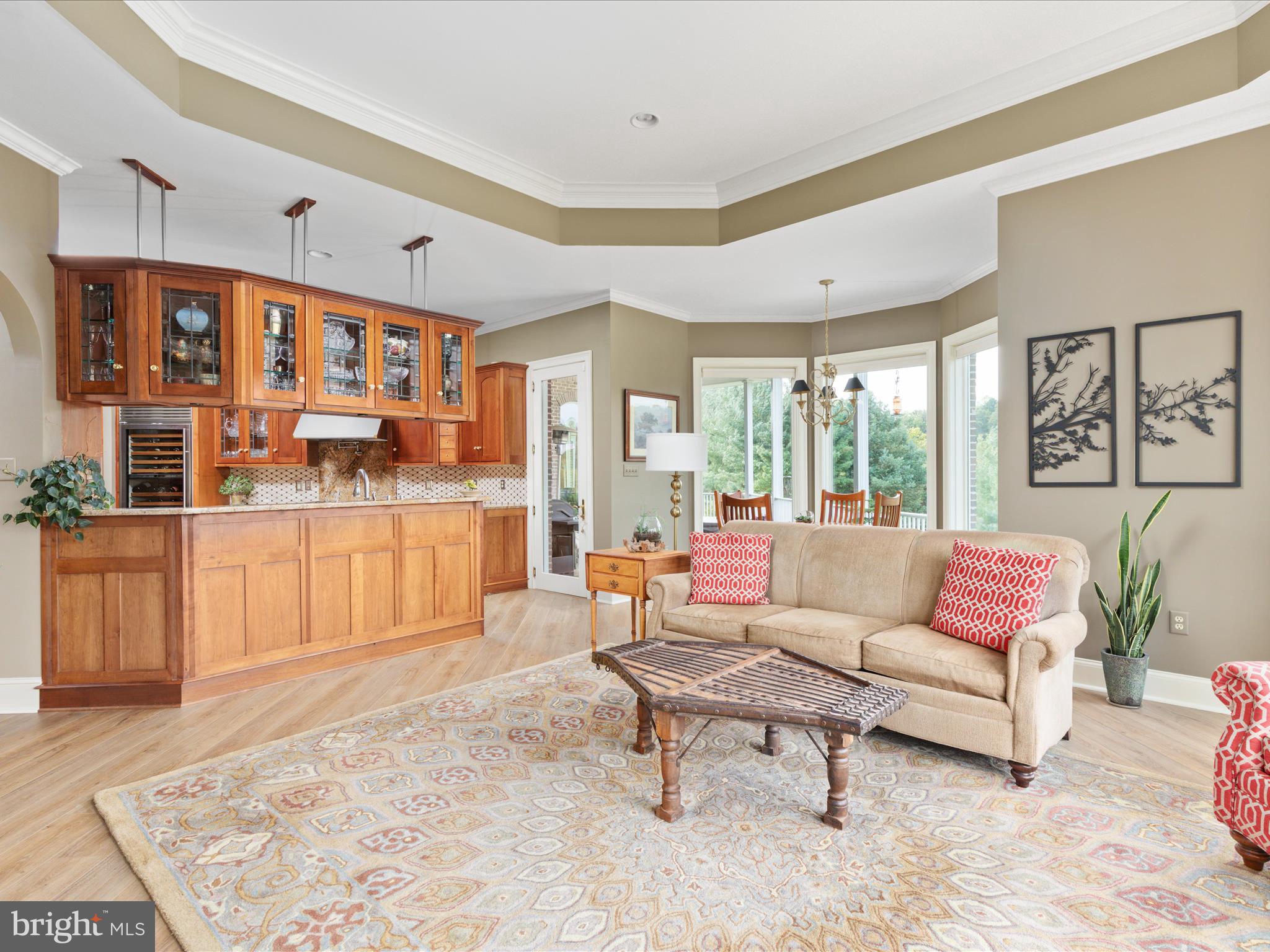 398 CLIFFSIDE DRIVE