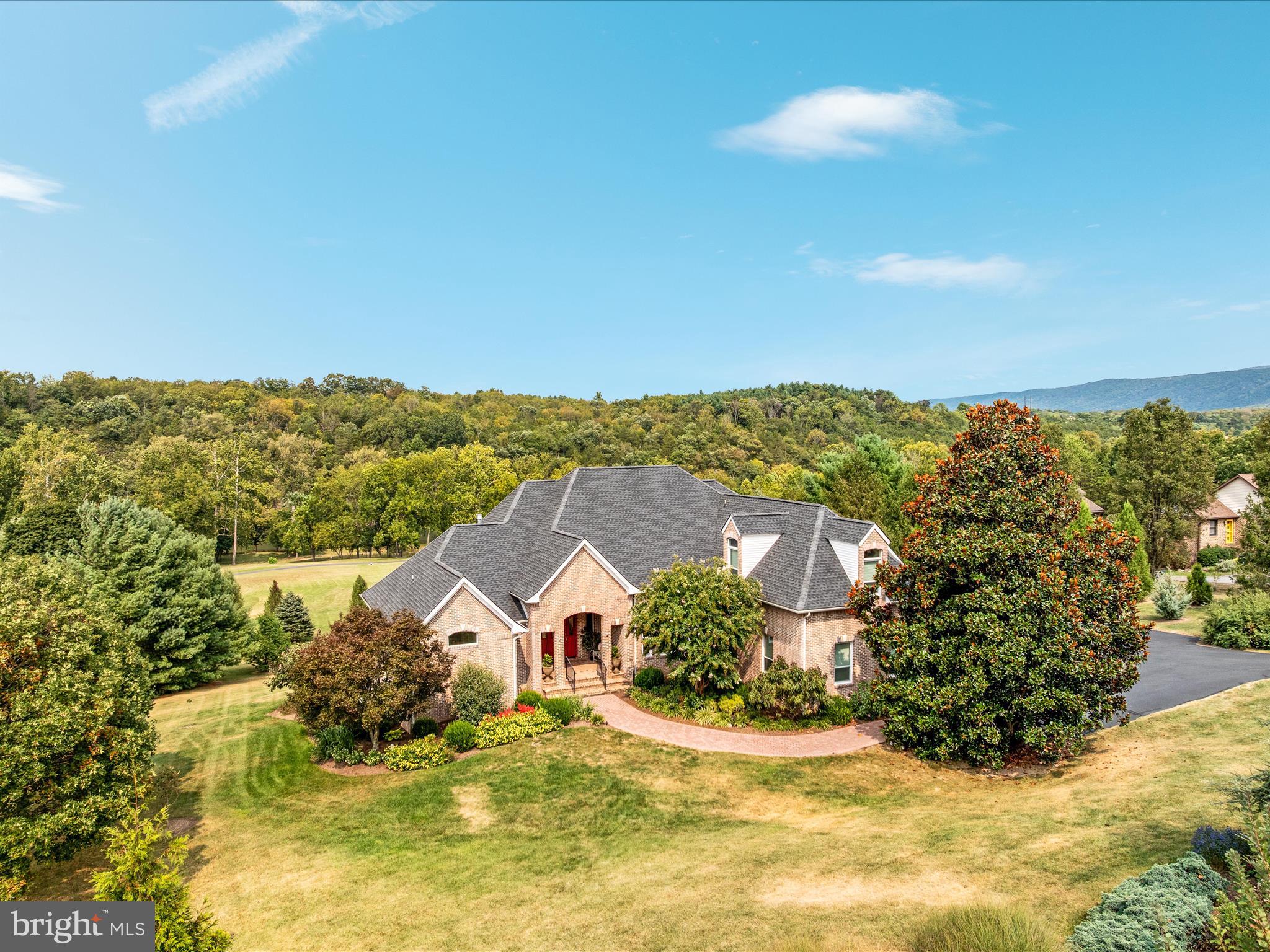 398 CLIFFSIDE DRIVE