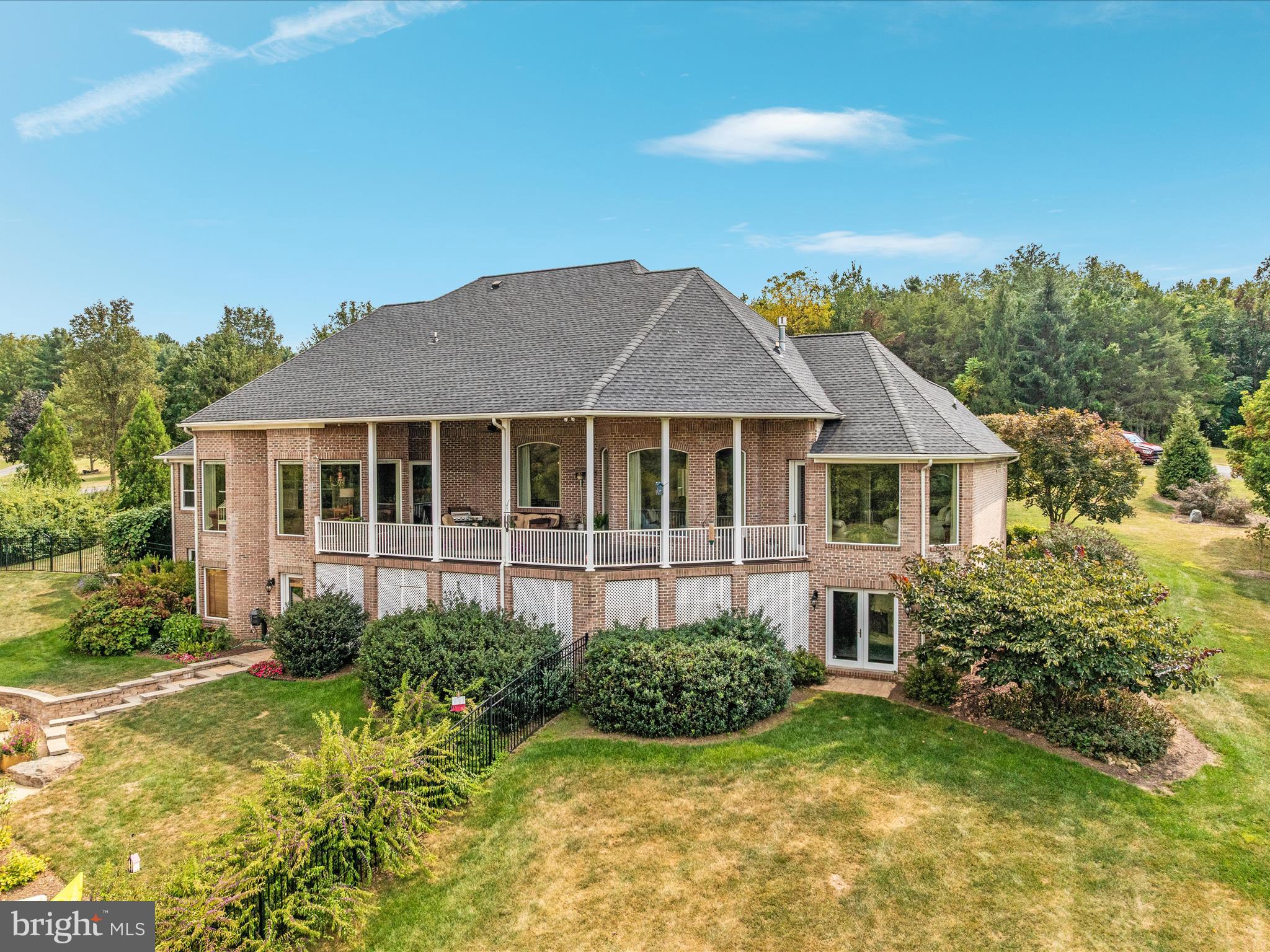398 CLIFFSIDE DRIVE