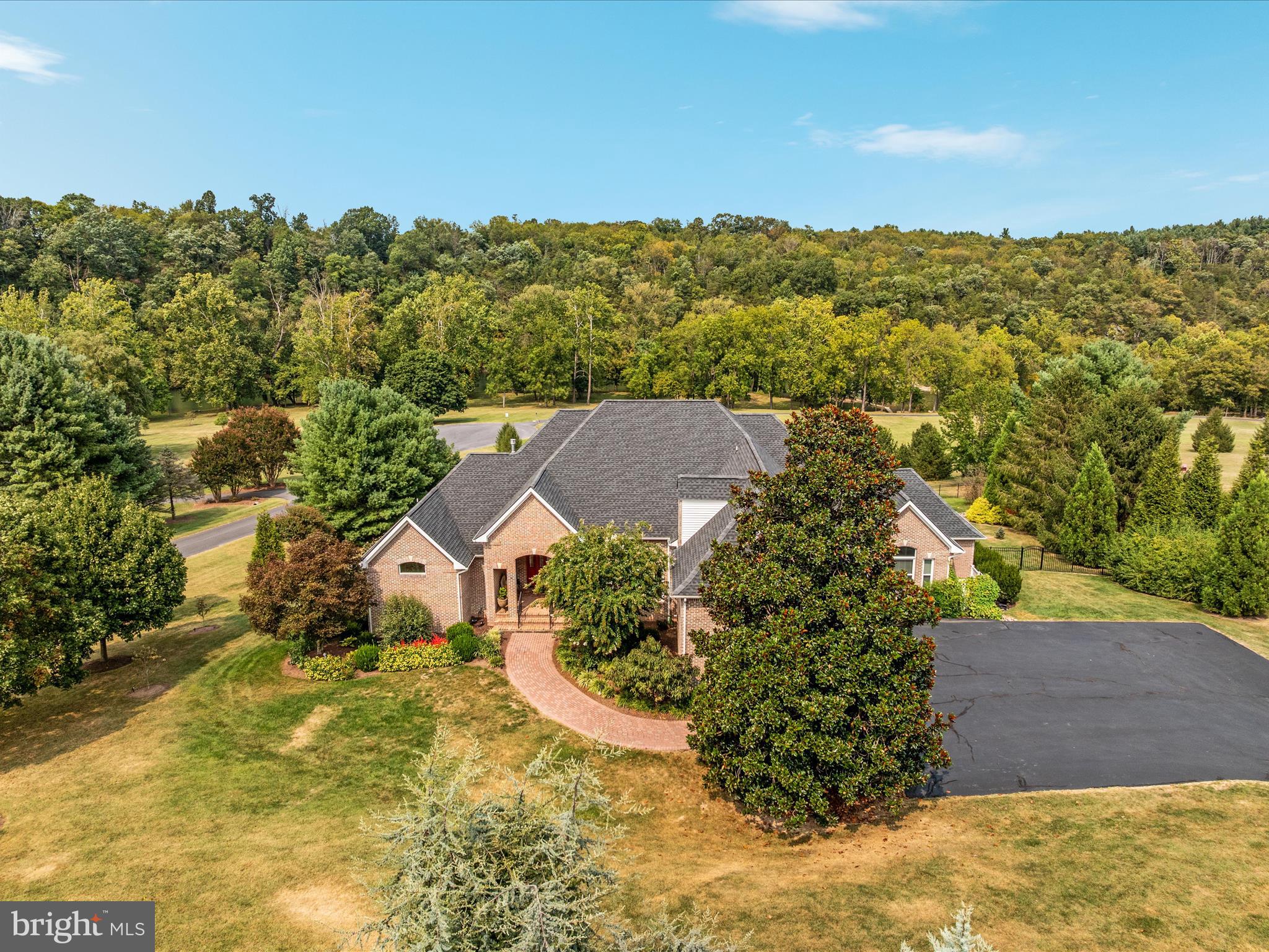 398 CLIFFSIDE DRIVE
