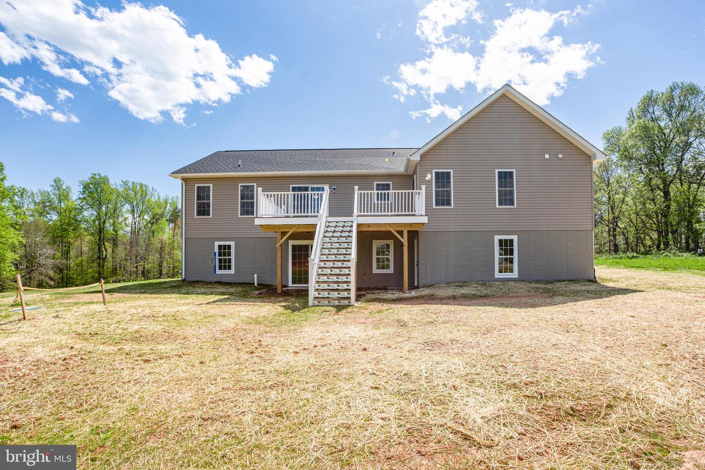 7825 Locklear Landing DRIVE