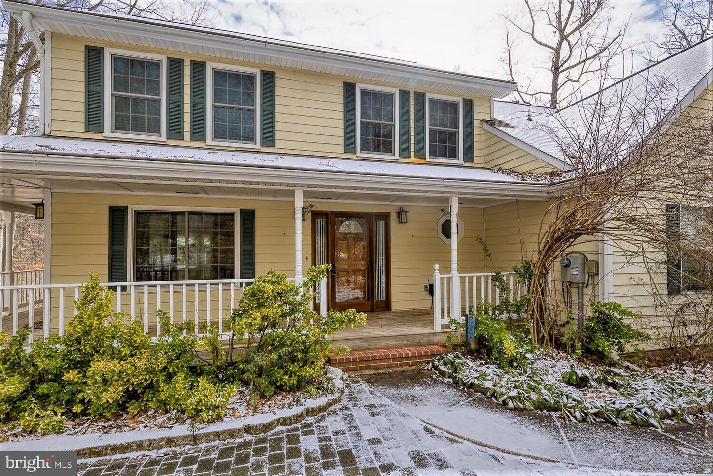 8100 Davmar LANE