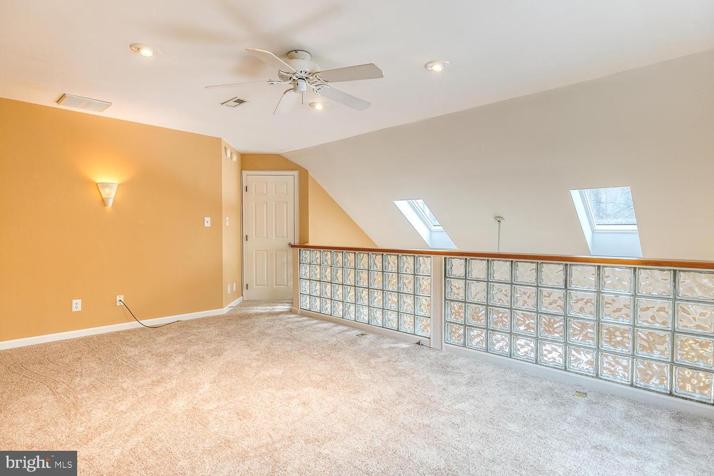8100 Davmar LANE