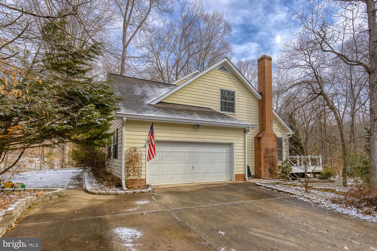 8100 Davmar LANE
