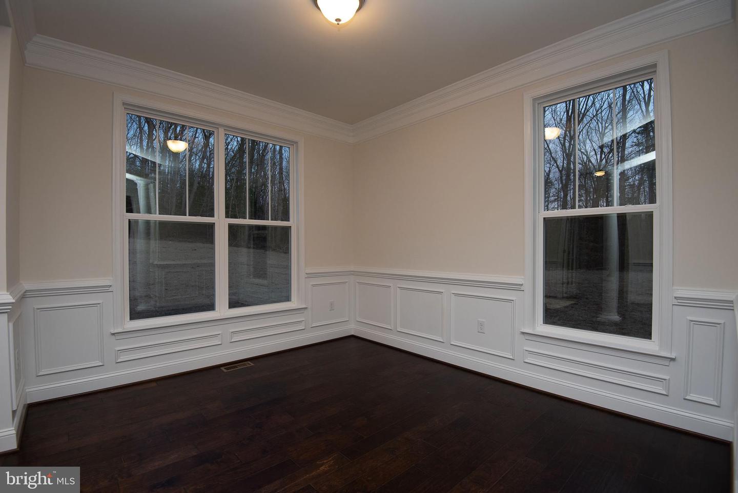 4937 Dorchester COURT