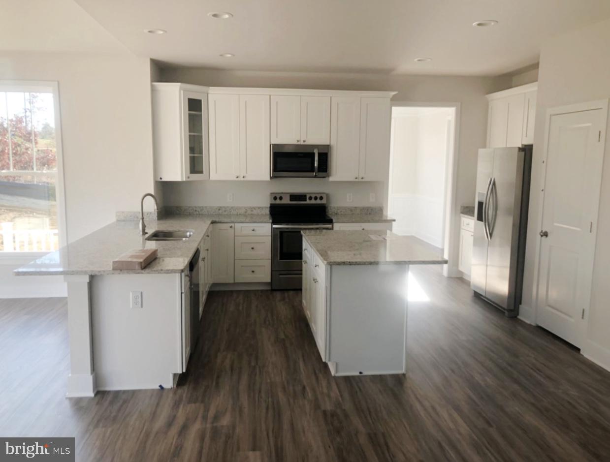 4937 Dorchester COURT