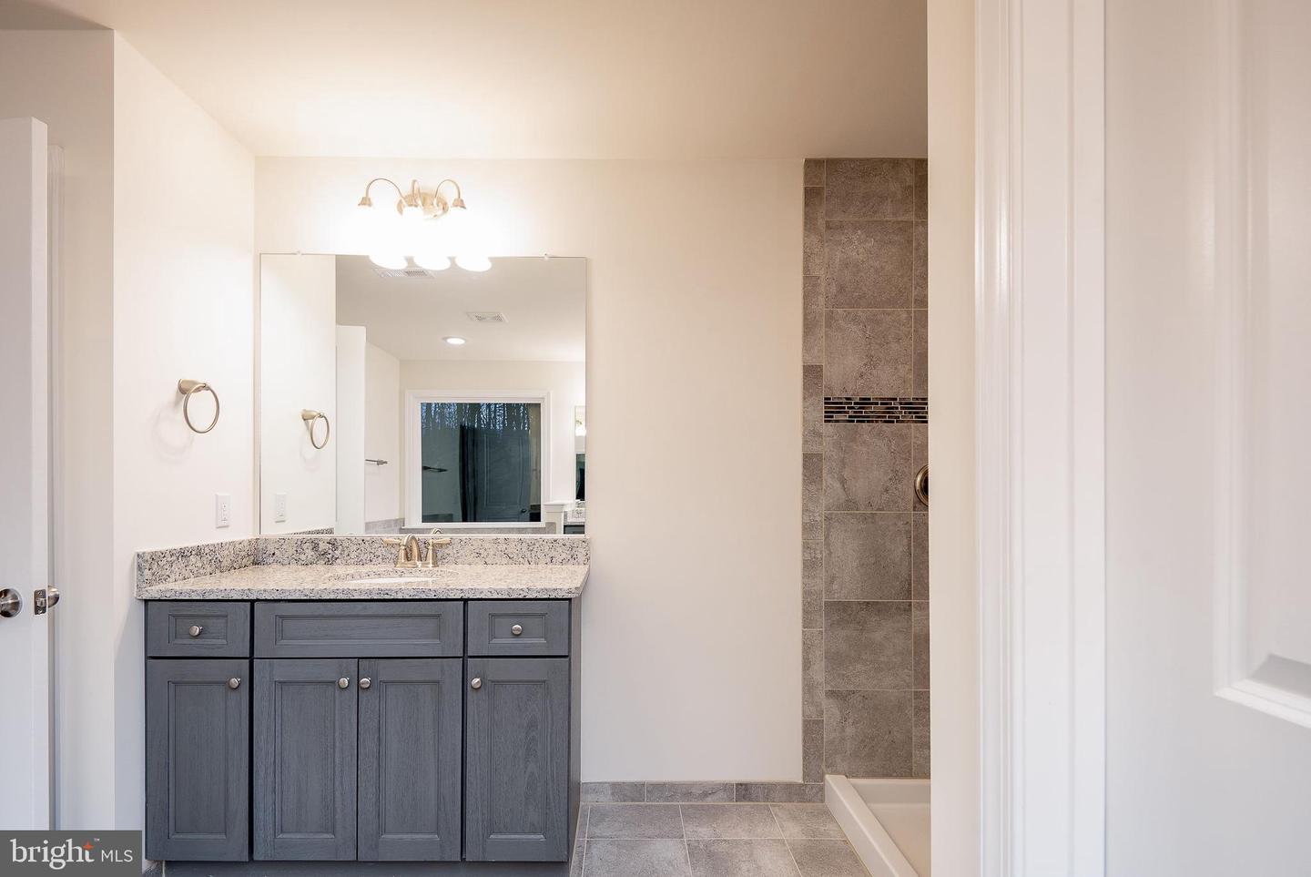 4937 Dorchester COURT