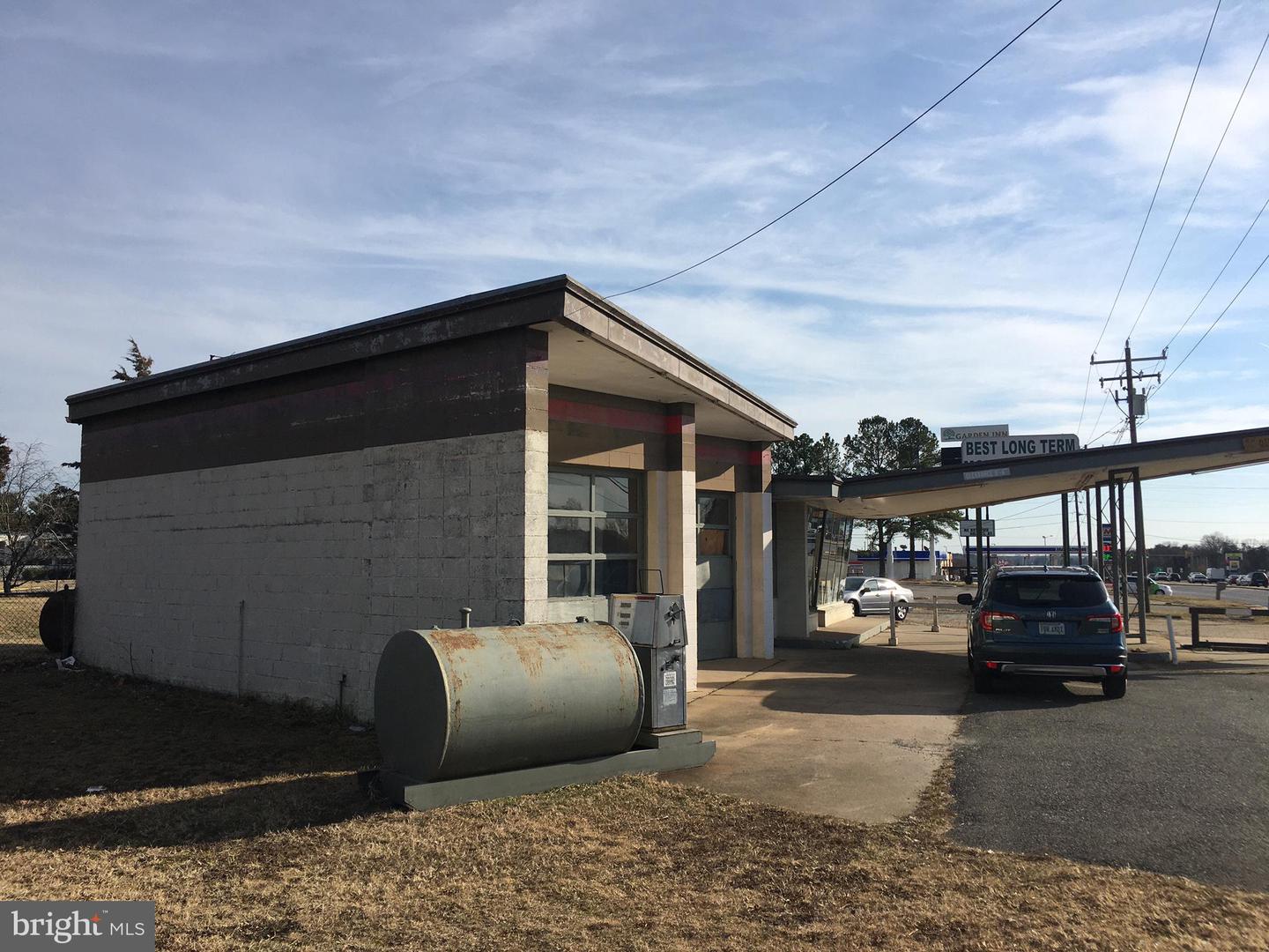 5312 (new address 10433) Jefferson Davis (New Street Name Patriot Hwy) HIGHWAY