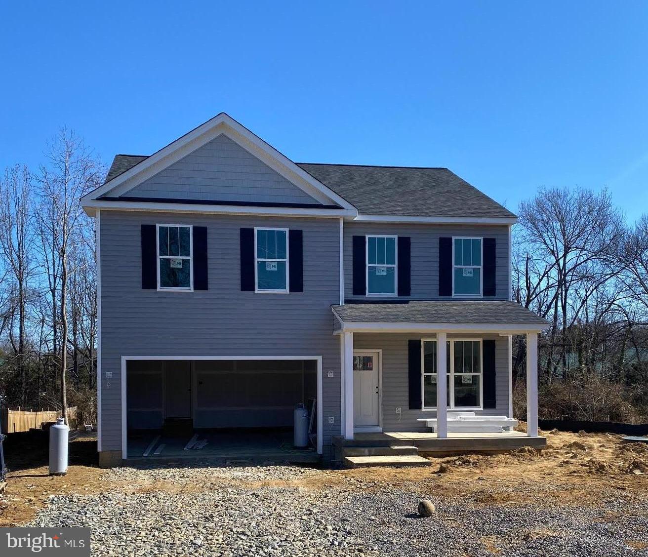 12019 N Dickinson DRIVE