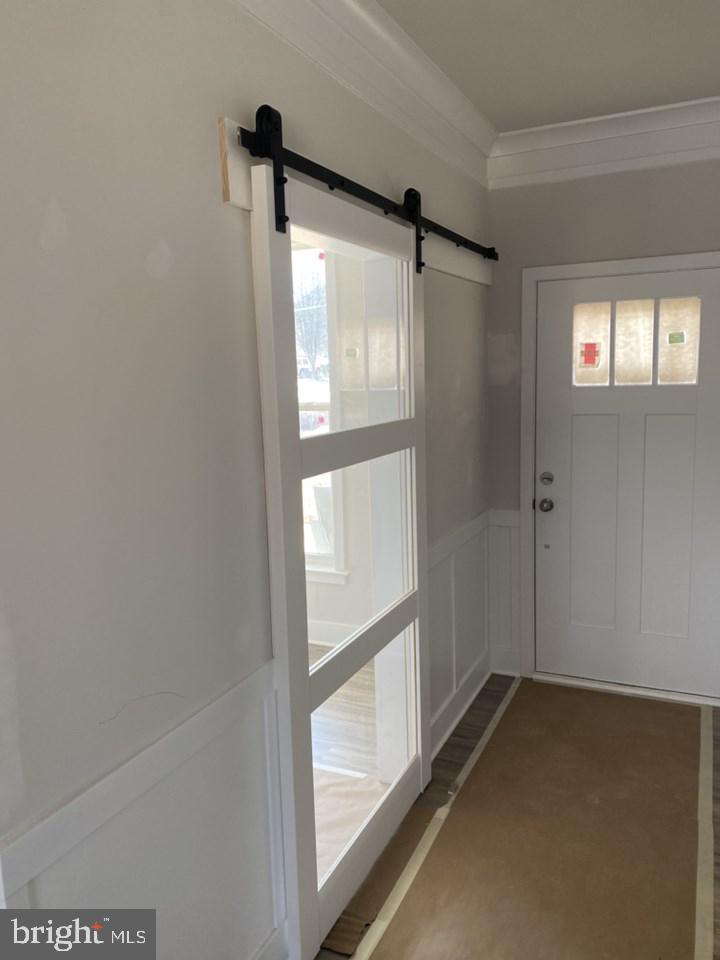 12019 N Dickinson DRIVE