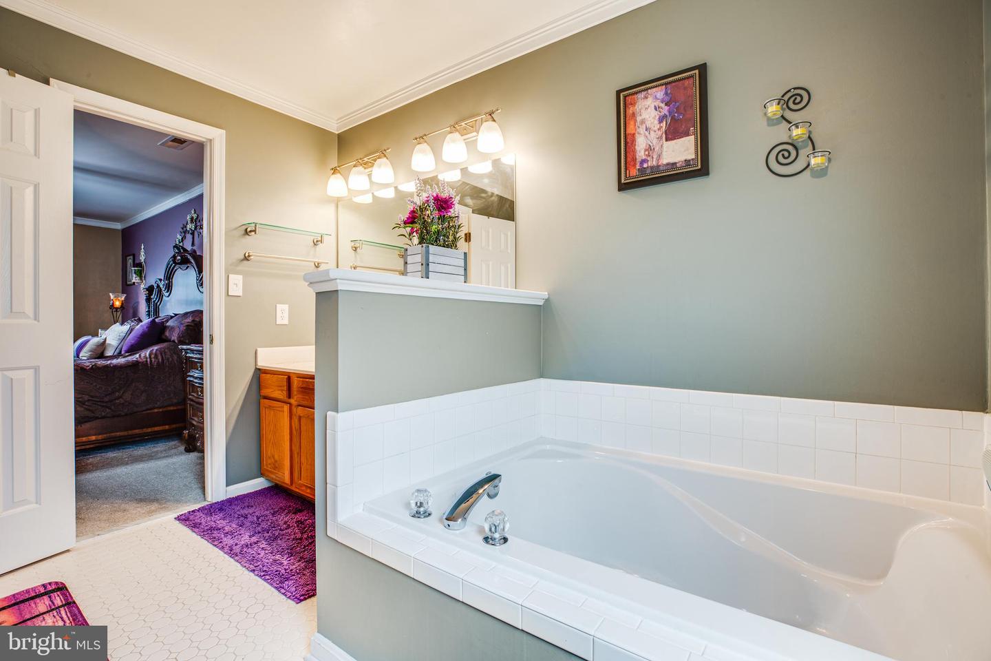 4204 Saint Catherines COURT