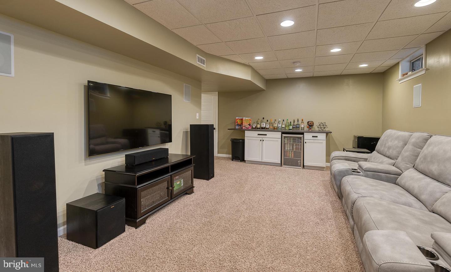 11608 Duchess DRIVE