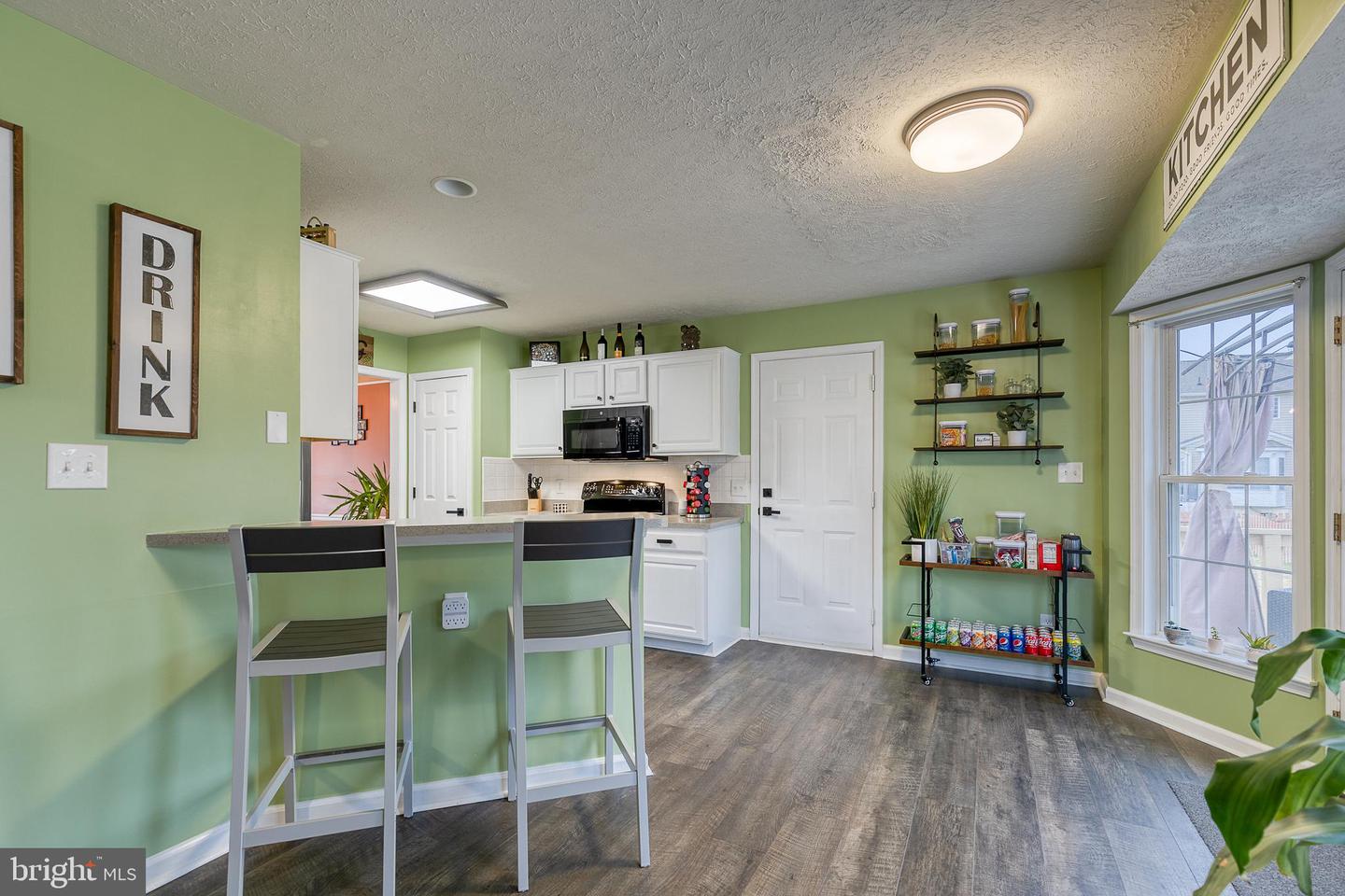 11608 Duchess DRIVE