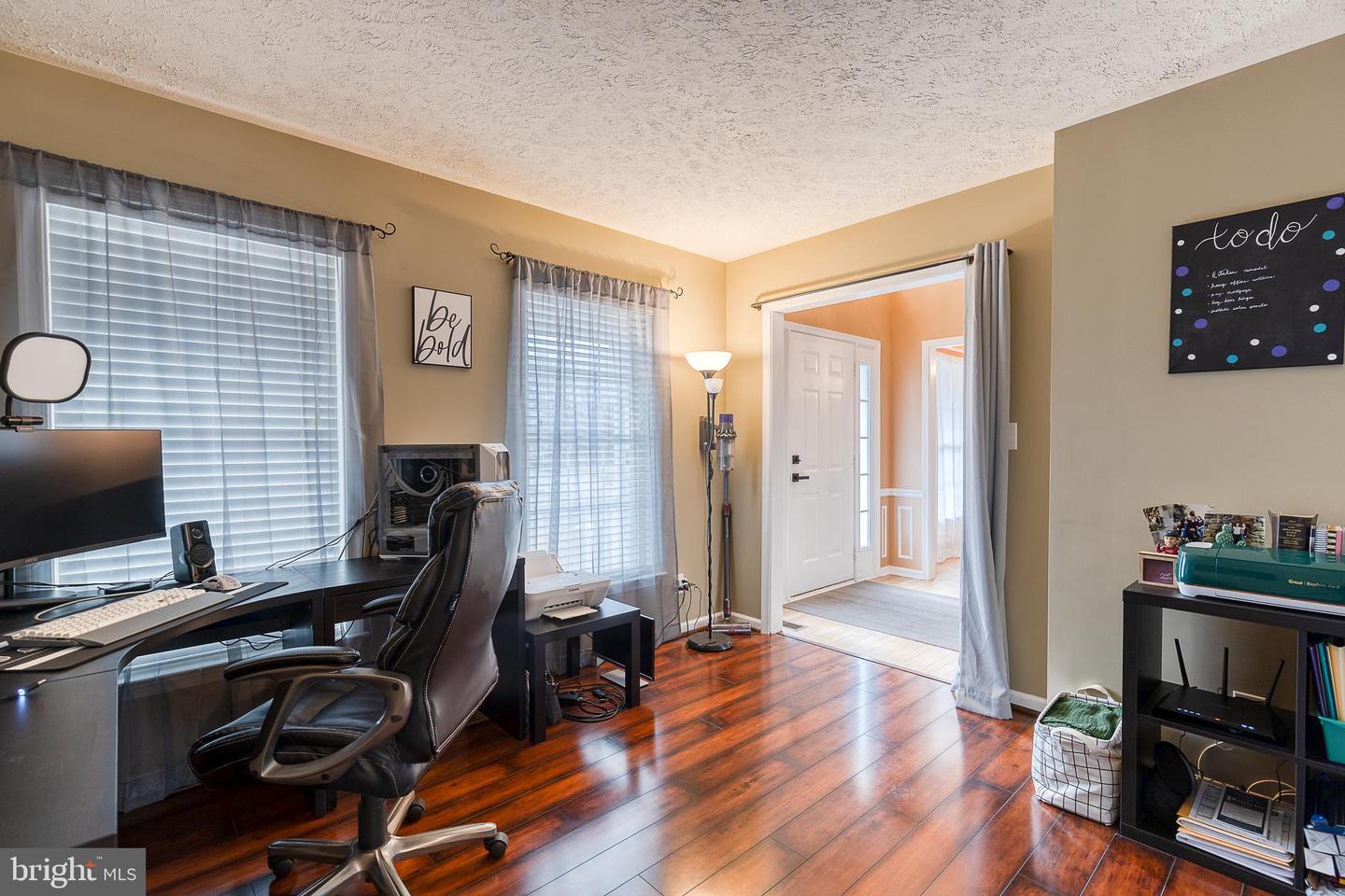 11608 Duchess DRIVE