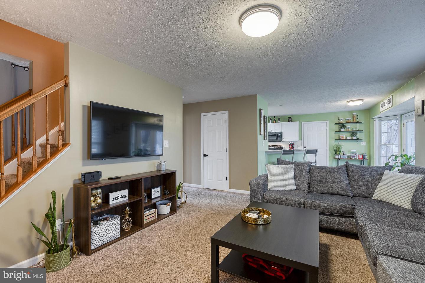 11608 Duchess DRIVE