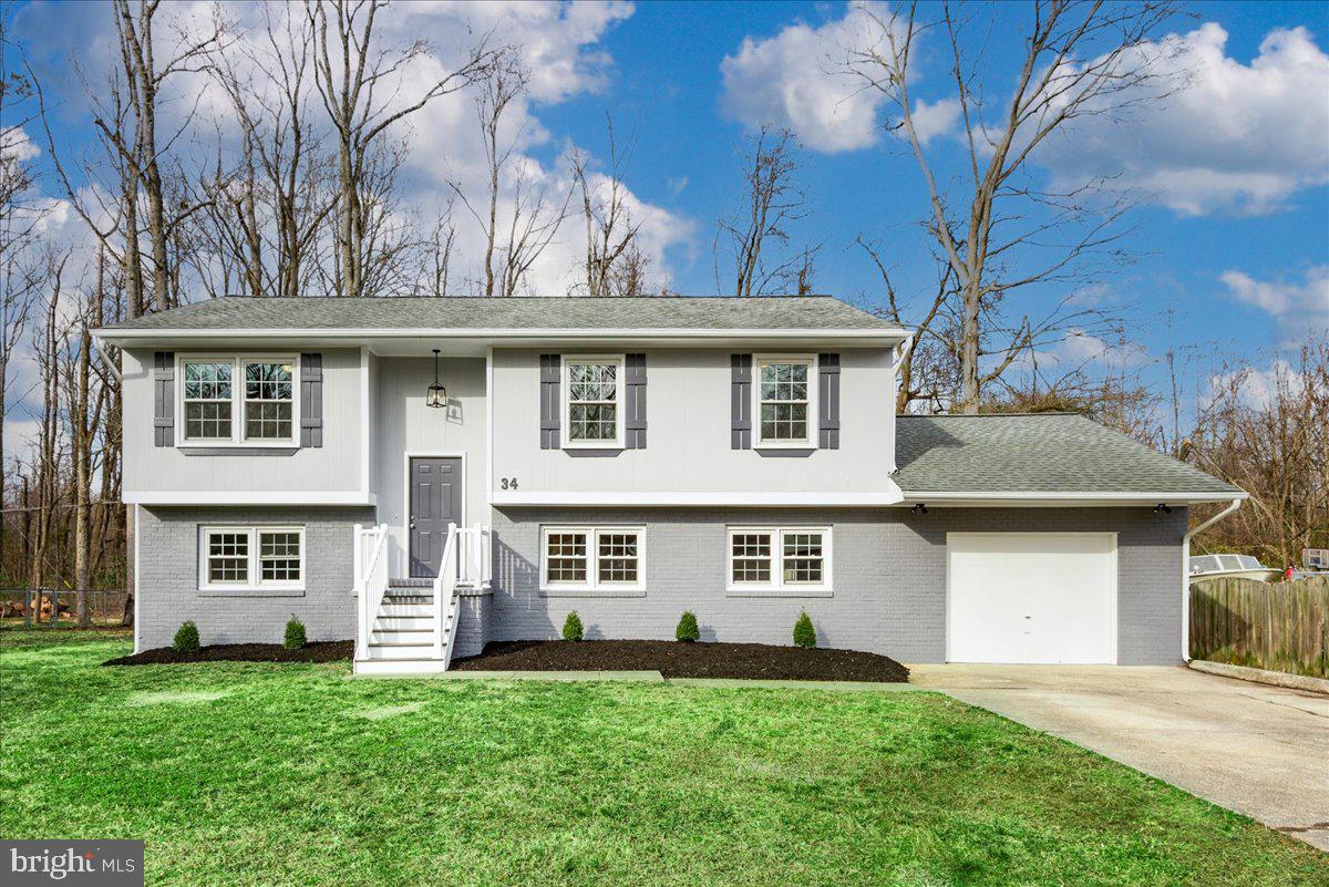 34 Ocala LANE