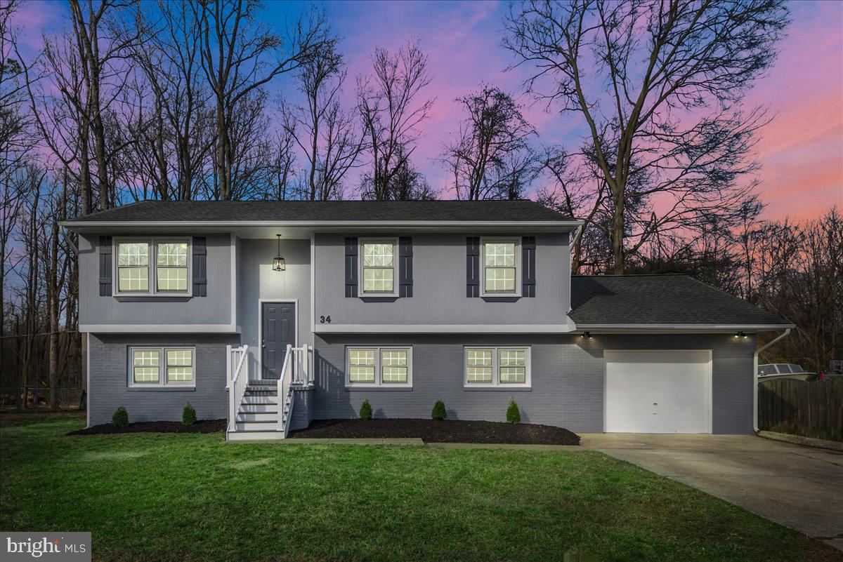 34 Ocala LANE