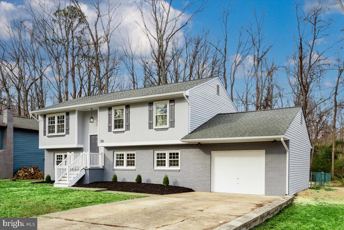 34 Ocala LANE